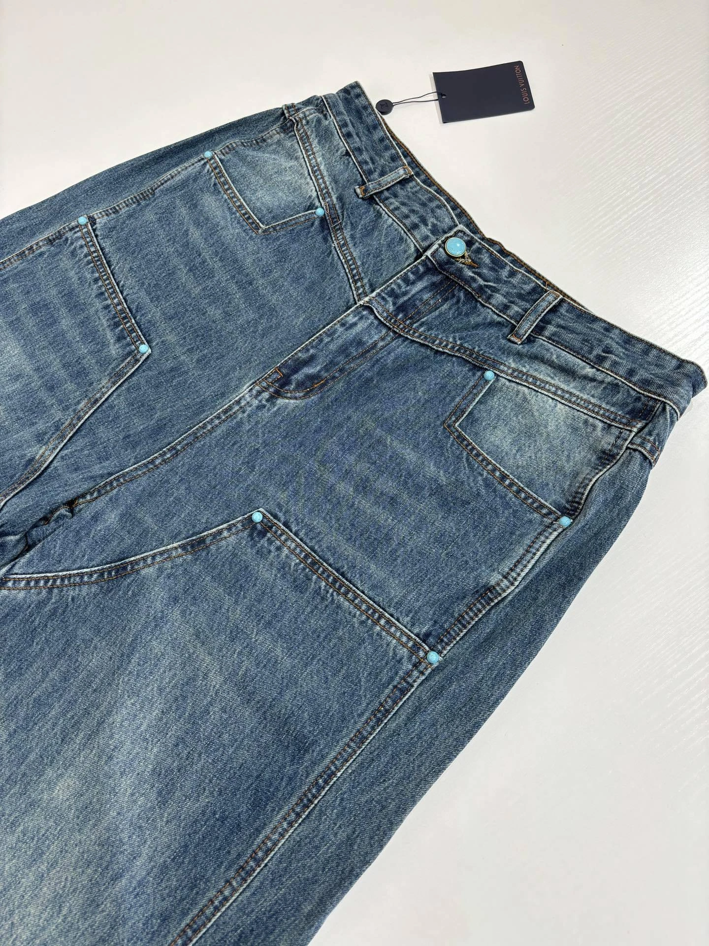 wg.luxury- 8V item:E-F363H0413